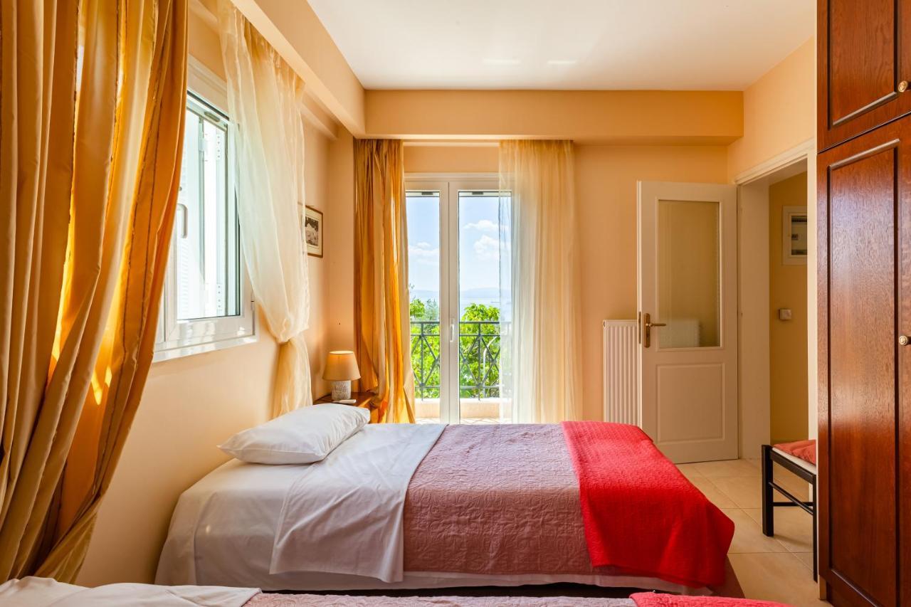 קלמאטה Verga Majestic Sunsets - Elegant & Secluded Retreat מראה חיצוני תמונה