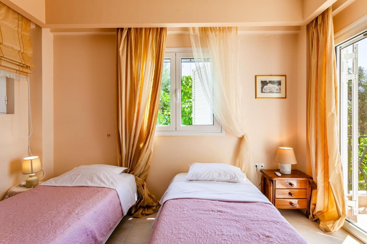 קלמאטה Verga Majestic Sunsets - Elegant & Secluded Retreat מראה חיצוני תמונה